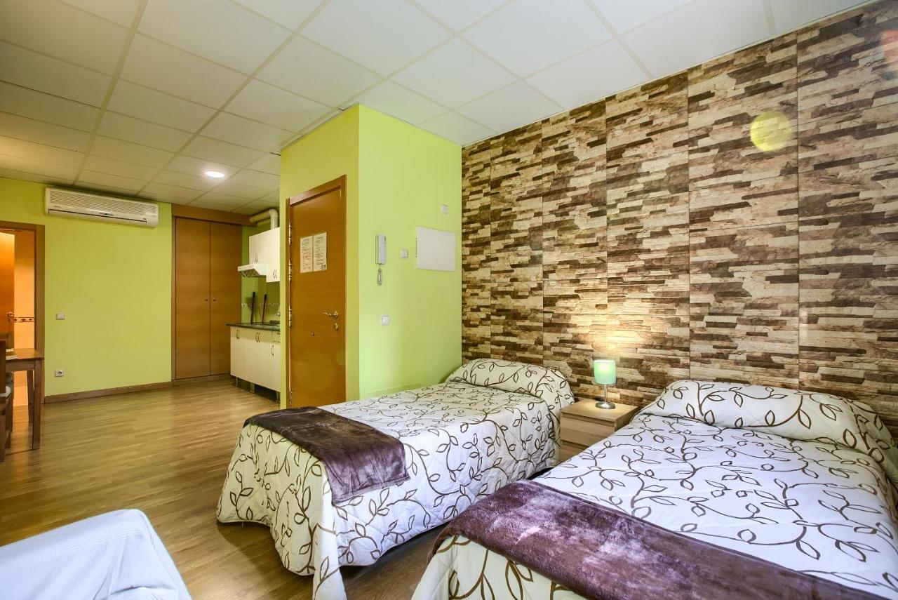 Apartamentos Barajas Мадрид Екстериор снимка