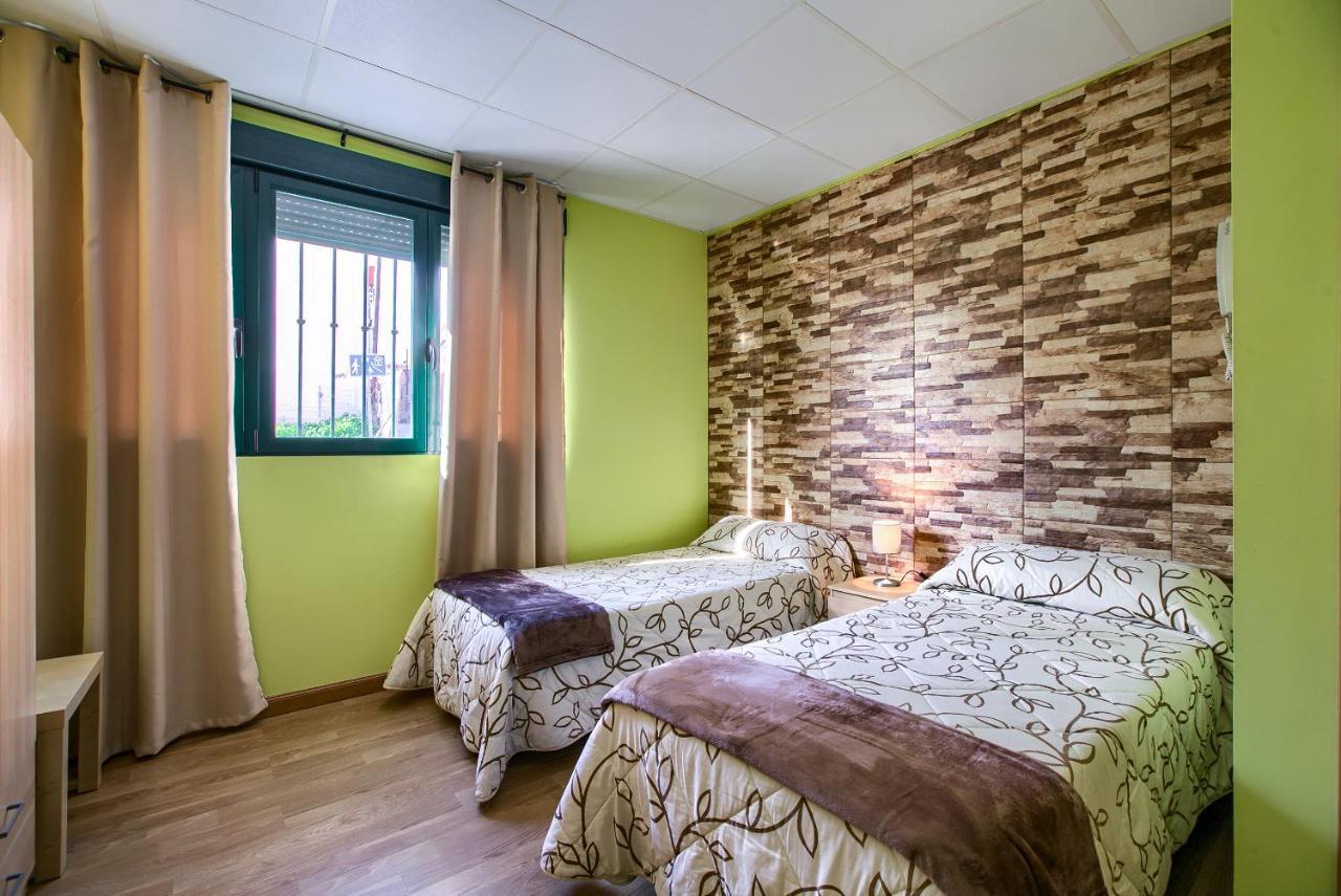 Apartamentos Barajas Мадрид Екстериор снимка
