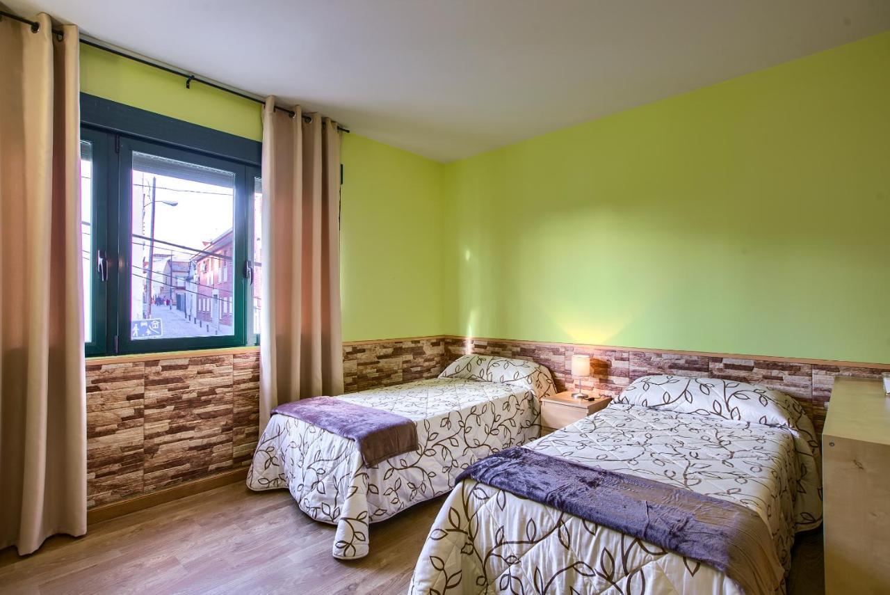 Apartamentos Barajas Мадрид Екстериор снимка