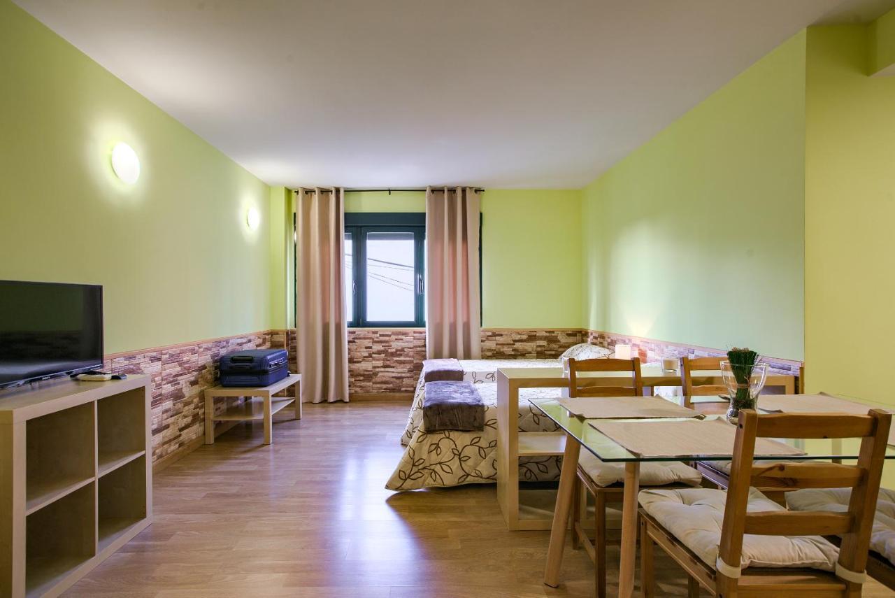 Apartamentos Barajas Мадрид Екстериор снимка
